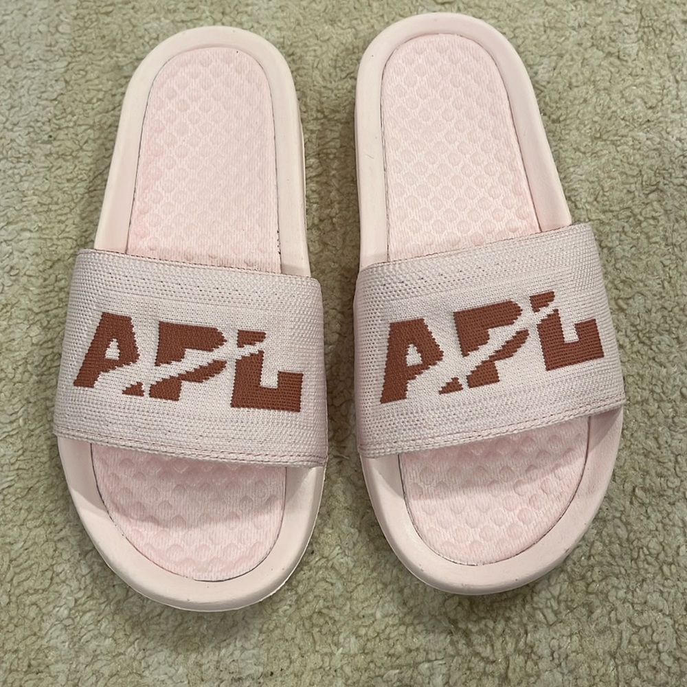 NIB APL women’s BL techloom slide size 6